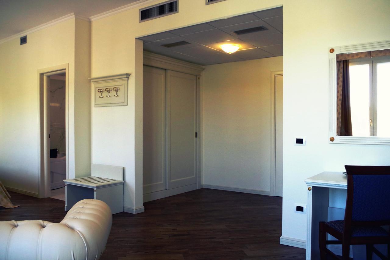 Hotel Colaiaco Anagni Εξωτερικό φωτογραφία